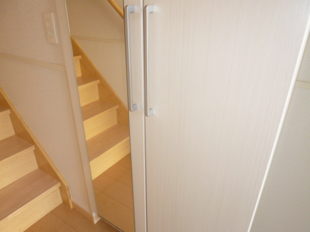 ウエスト　ヴィラの内装|シューズボックス