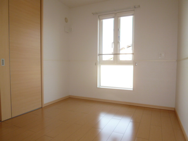 ウエスト　ヴィラの洋室