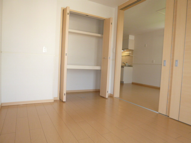 ウエスト　ヴィラの収納|洋室