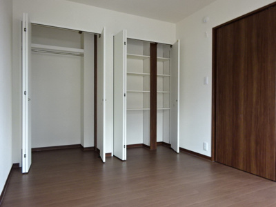 【収納】 | セレッソ浜町C | 洋室