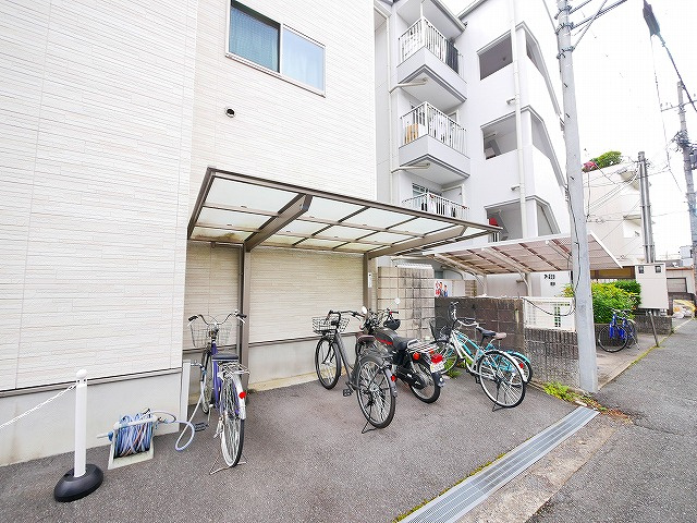 アモール三条大路Bのその他