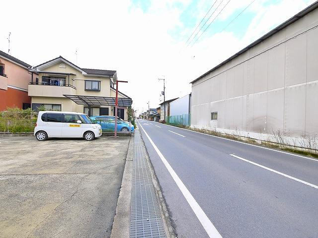 安倍木材団地　2丁目工場Ｂの駐車場