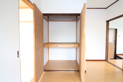 【収納】 | コントラストC | 大きなスペースがあり、収納には困りません