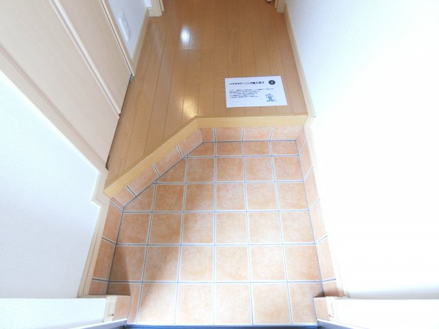 ガーデンハウスエアリーの玄関