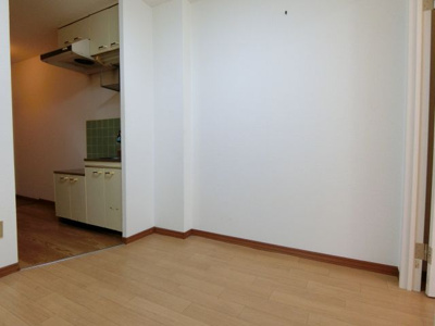 【洋室】 | サンウイング南森町