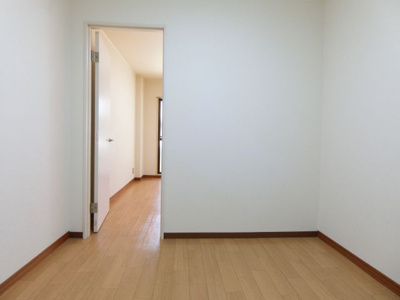 【洋室】 | サンウイング南森町