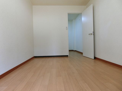 【洋室】 | サンウイング南森町