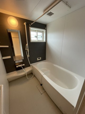 【浴室】 | ハルブラッサム富の原 B棟
