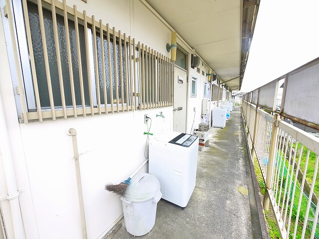 若草荘A棟のその他共用部分|共用廊下