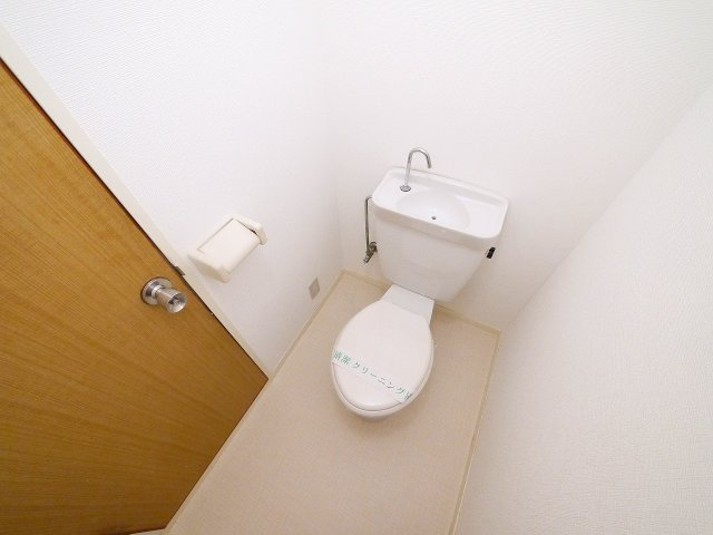 若草荘A棟のトイレ|トイレもきれいです