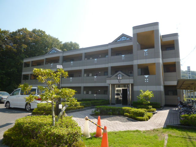 倉敷市羽島の賃貸マンションの外観
