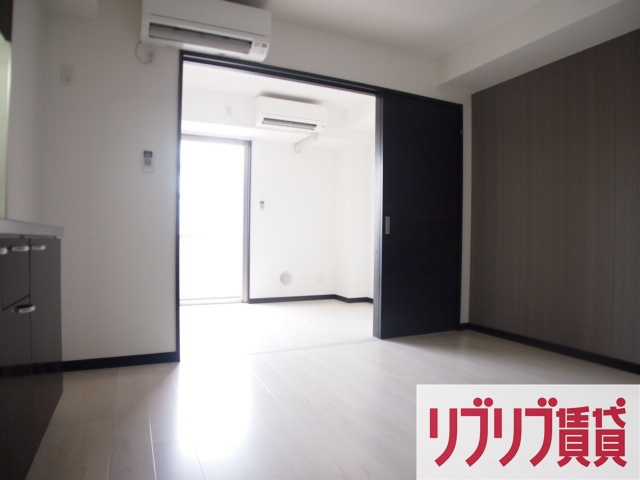 アンブラッセ要町の居間・リビング