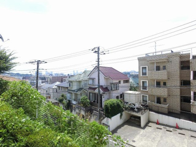 【展望】 | セントラル篠原台 | １階部分からの眺望