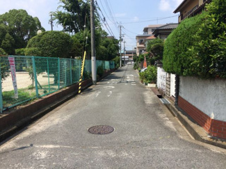【前面道路含む現地写真】