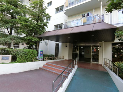 【エントランス】 | ローレルハイツ北天満2号棟