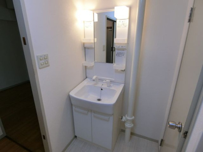 【洗面所】 | ローレルハイツ北天満2号棟