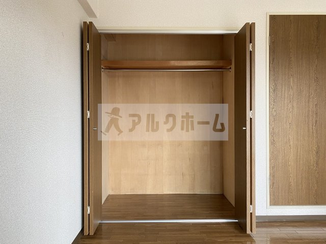 シャトーエマー寿の収納|シャトーエマー寿　クローゼット