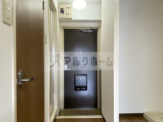 シャトーエマー寿の玄関|シャトーエマー寿　玄関