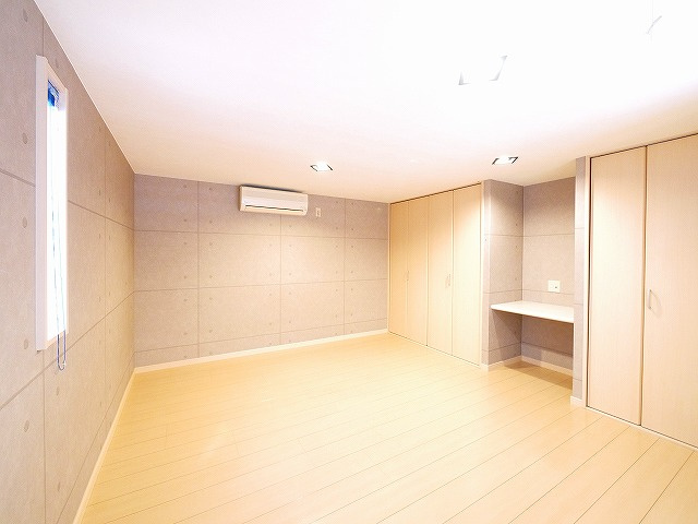 プレジールの洋室