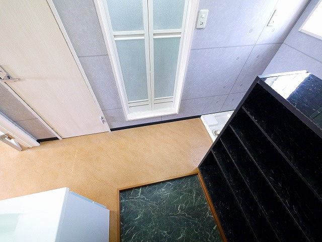 プレジールの玄関