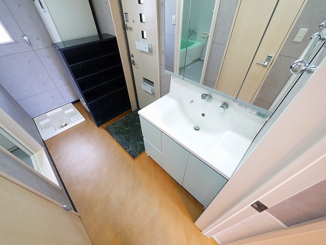 プレジールの洗面所