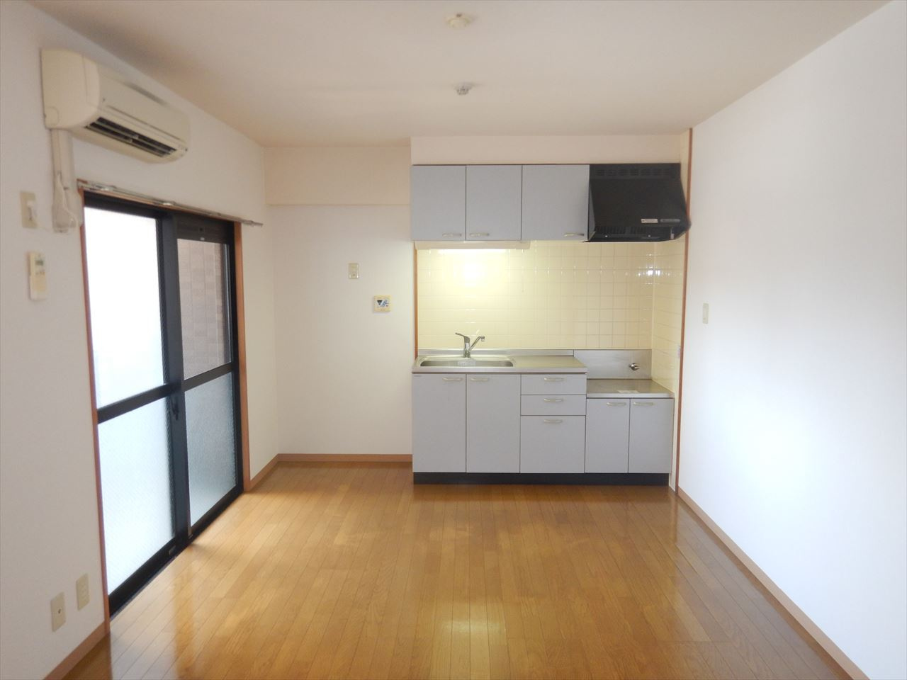 CASA NISHIKAWA(カーサニシカワ)の居間・リビング|CASA NISHIKAWA(カーサニシカワ)