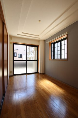 【洋室】 | コンフォールヴィラ