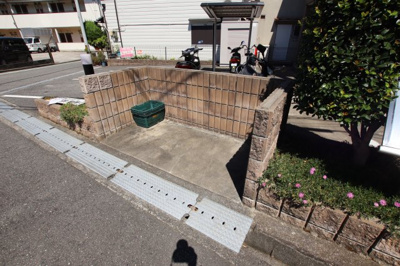 【その他共用部分】 | コンフォールヴィラ | 敷地内ゴミ捨場