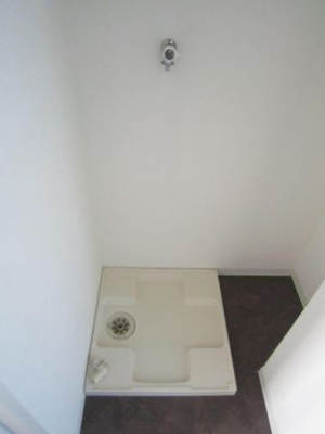 【設備】 | Ｈeights Hirotani | 室内洗濯機置場