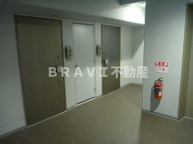 アーバネックス心斎橋Ⅱ　BRAVI不動産のその他共用部分|【アーバネックス心斎橋Ⅱ】廊下