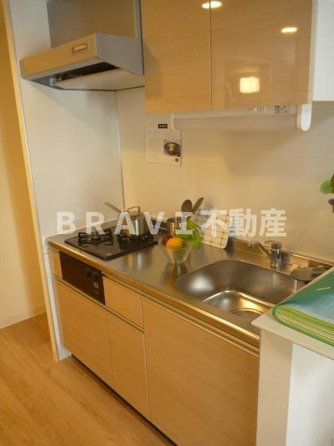 アーバネックス心斎橋Ⅱ　BRAVI不動産のキッチン|【アーバネックス心斎橋Ⅱ】キッチンでお料理をお楽しみください