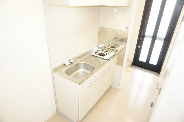 【キッチン】 | ゆかりハイツA棟 | 自炊派にうれいしガスコンロです。