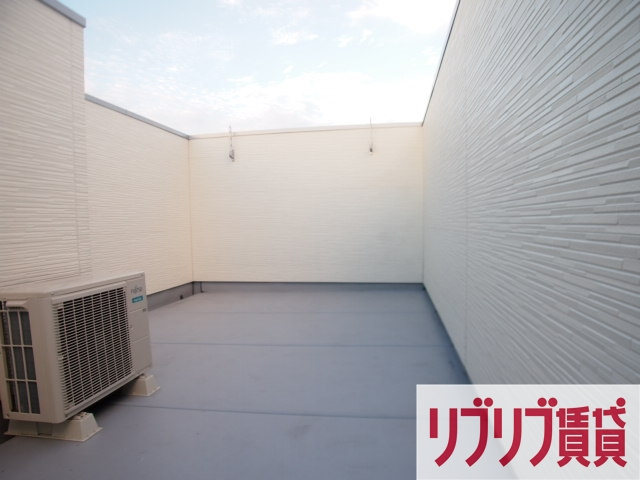 GRANDTIC CENTRAL CHIBA(グランティックセントラルチバ)のバルコニー