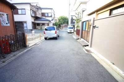 【前面道路含む現地写真】 | 伏見区深草町通町　注文建築　建築条件なし　土地