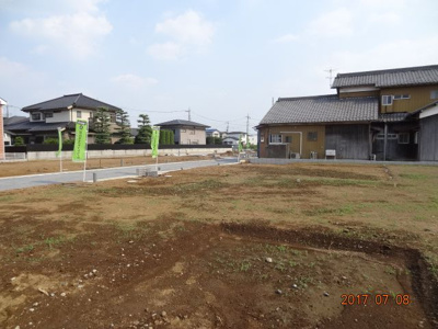 【前面道路含む現地写真】 | さいたま市緑区三室/大型分譲売地全6区画 | 前面道路含む現地写真です