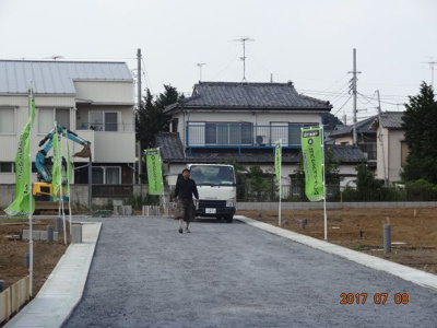 【前面道路含む現地写真】 | さいたま市緑区三室/大型分譲売地全6区画 | 前面道路含む現地写真です