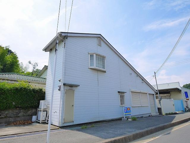 南田原2階建て貸事務所の外観