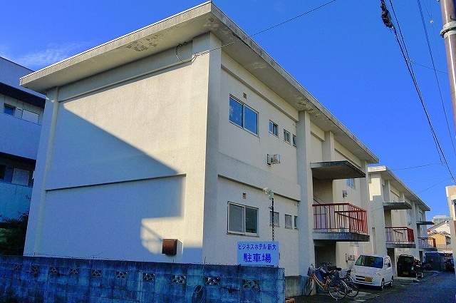 山口マンション西棟の外観|外観もきれいです