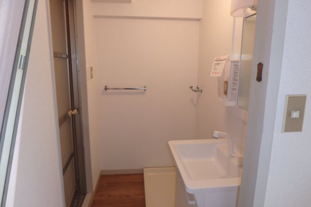 パインハイツの洗面所