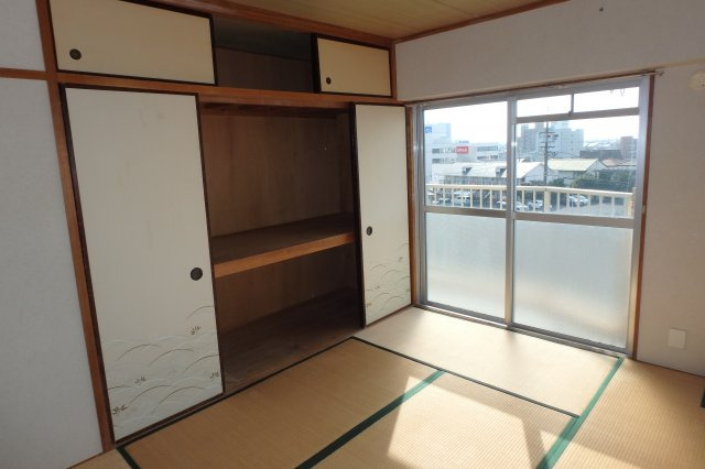 パインハイツの和室