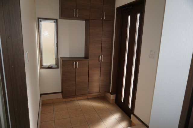 【玄関】 | グレイスヴィラ | 『グレイスヴィラＡ』