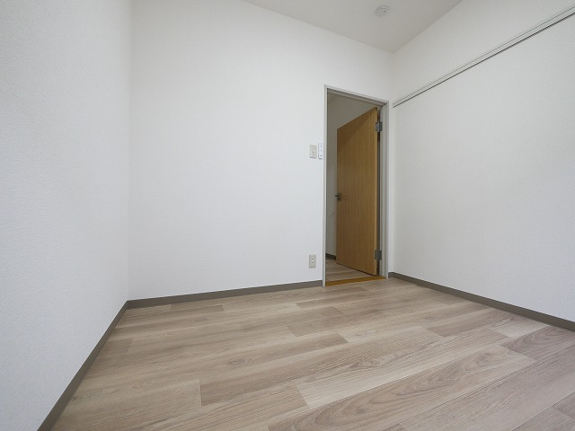 グランドゥールＢの洋室