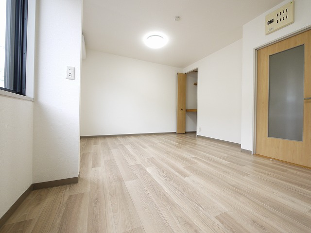 グランドゥールＢの居間・リビング