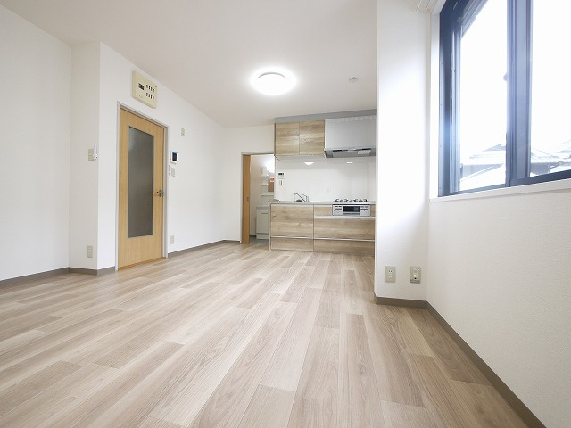 グランドゥールＢの居間・リビング