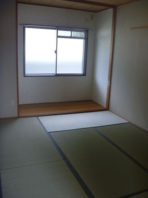 【和室】 | グリーンパーク畠敷 | 床の間のある6帖