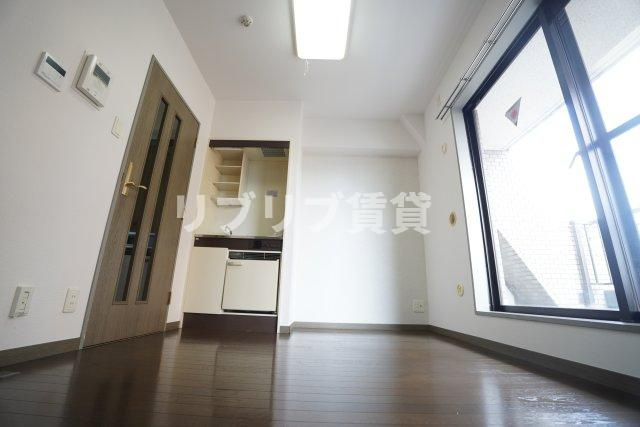 ライオンズマンション千葉県庁前の居間・リビング