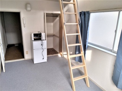 【居間・リビング】 | 西六郷 | 参考写真です。
家具家電が付いているお部屋と付いていないお部屋があります。