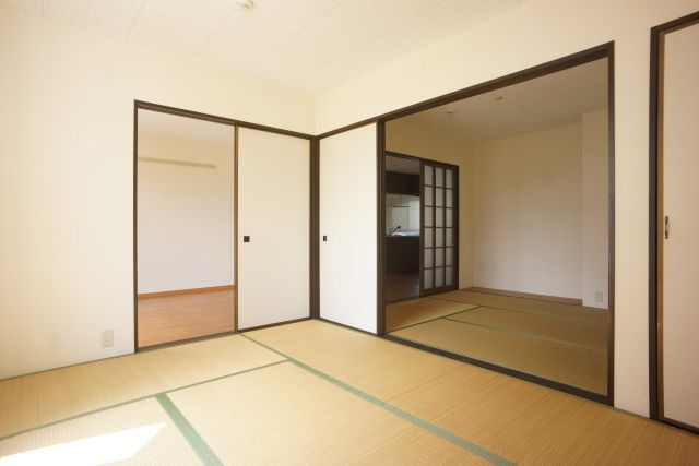 【寝室】 | ルシェール三輪