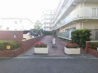【エントランス】