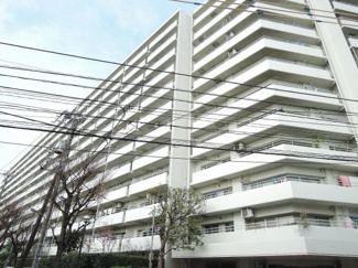 【外観】 | 京急本線「六郷土手」駅徒歩6分・京急本線「雑色」駅徒歩7分と2駅利用可能な好立地！